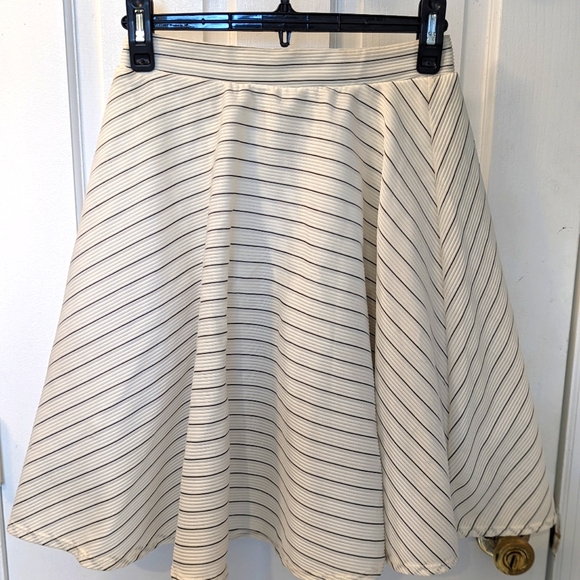 Charlotte Russe Dresses & Skirts - Charlotte Russe Circle Skirt